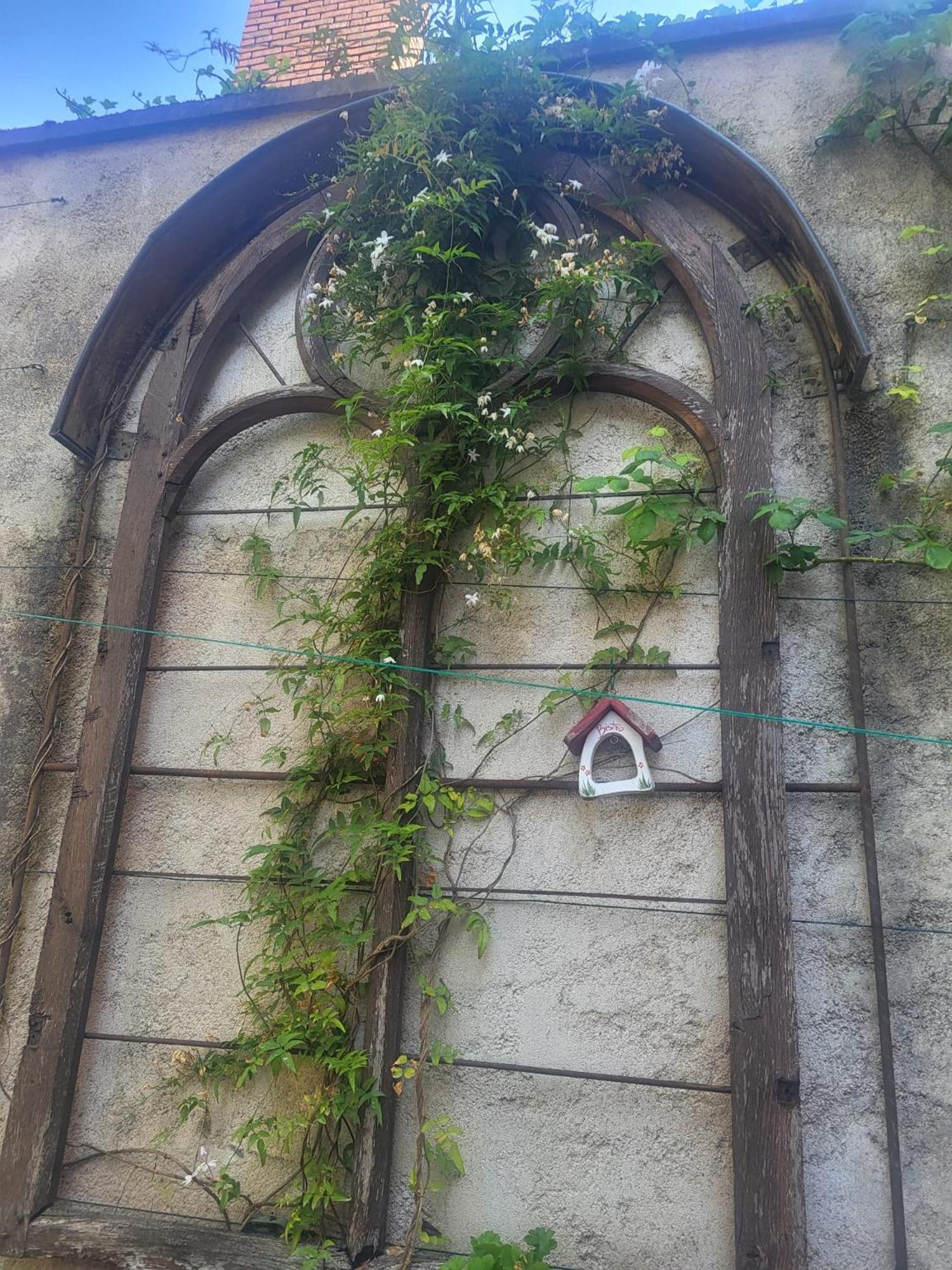 Au Puits De L'abbaye Appartement *